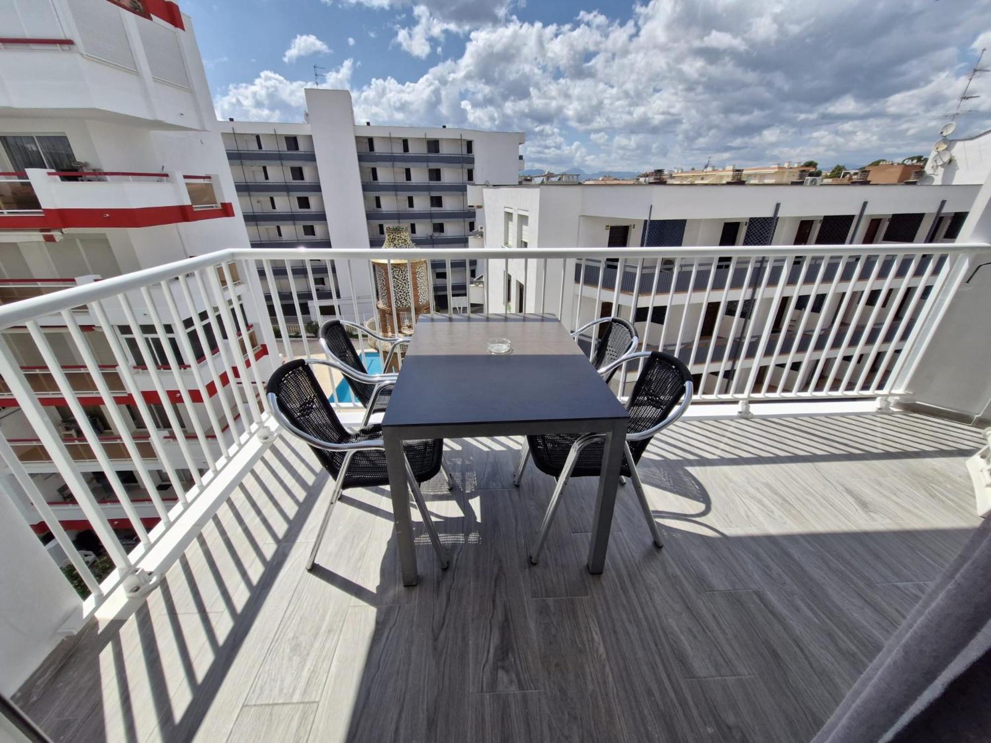 Apartamento Centrico En Салоу Экстерьер фото